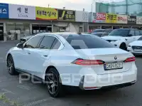 2024 BMW 520