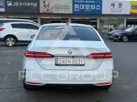 2024 BMW 520