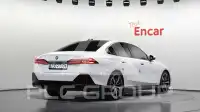 2024 BMW 530M