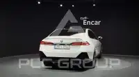 2024 BMW 520