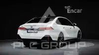 2024 BMW 530M