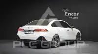 2024 BMW 530M