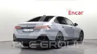 2024 BMW 520M