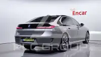 2024 BMW 740M