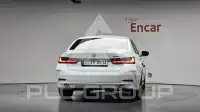2024 BMW 320