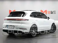 2024 Porsche Cayenne