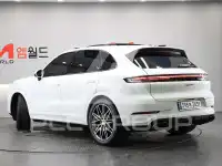 2024 Porsche Cayenne