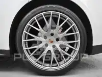 2024 Porsche Panamera