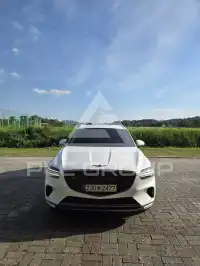 2024 Genesis GV70