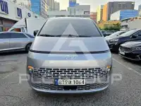 2024 Hyundai Staria