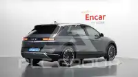2024 Hyundai Ioniq