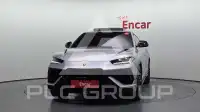 2024 Lamborghini Urus