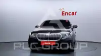 2025 BMW 520M