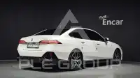 2025 BMW 520M