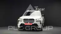 2025 BMW X7M