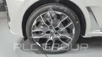 2025 BMW X7M