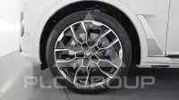 2025 BMW X7M