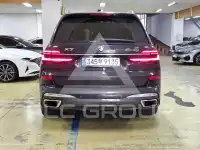 2025 BMW X7M