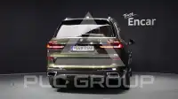 2025 BMW X7M