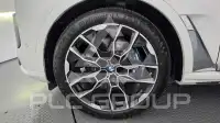 2025 BMW X7M