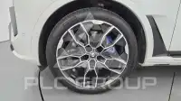 2025 BMW X7M