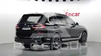 2025 BMW X7