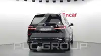 2025 BMW X7
