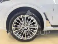 2025 BMW X7