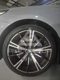 2025 BMW 530M