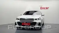 2025 BMW 520