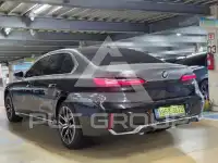 2025 BMW 740M