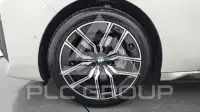2025 BMW 740M