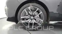 2025 BMW 740M