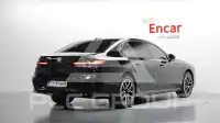 2025 BMW 740M