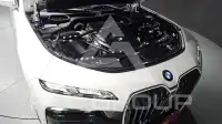 2025 BMW 740M