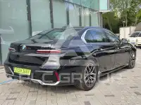 2025 BMW 740M