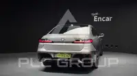 2025 BMW 740M