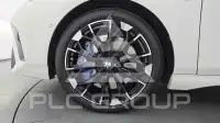 2025 BMW 