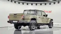 2025 Jeep GLADIATOR