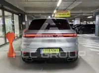 2025 Porsche Cayenne