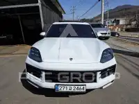 2025 Porsche Cayenne