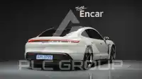 2025 Porsche Taycan