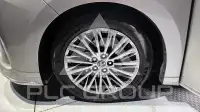 2025 Lexus LM300