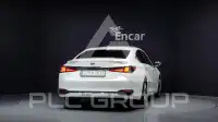 2025 Lexus ES