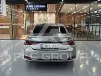 2025 Lexus ES