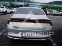 2025 KIA K8
