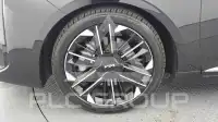 2025 KIA K8