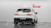 2025 Genesis GV70
