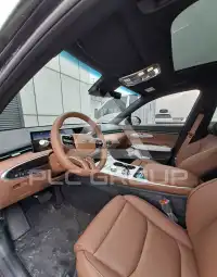 2025 Genesis GV70