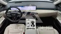 2025 Genesis GV70